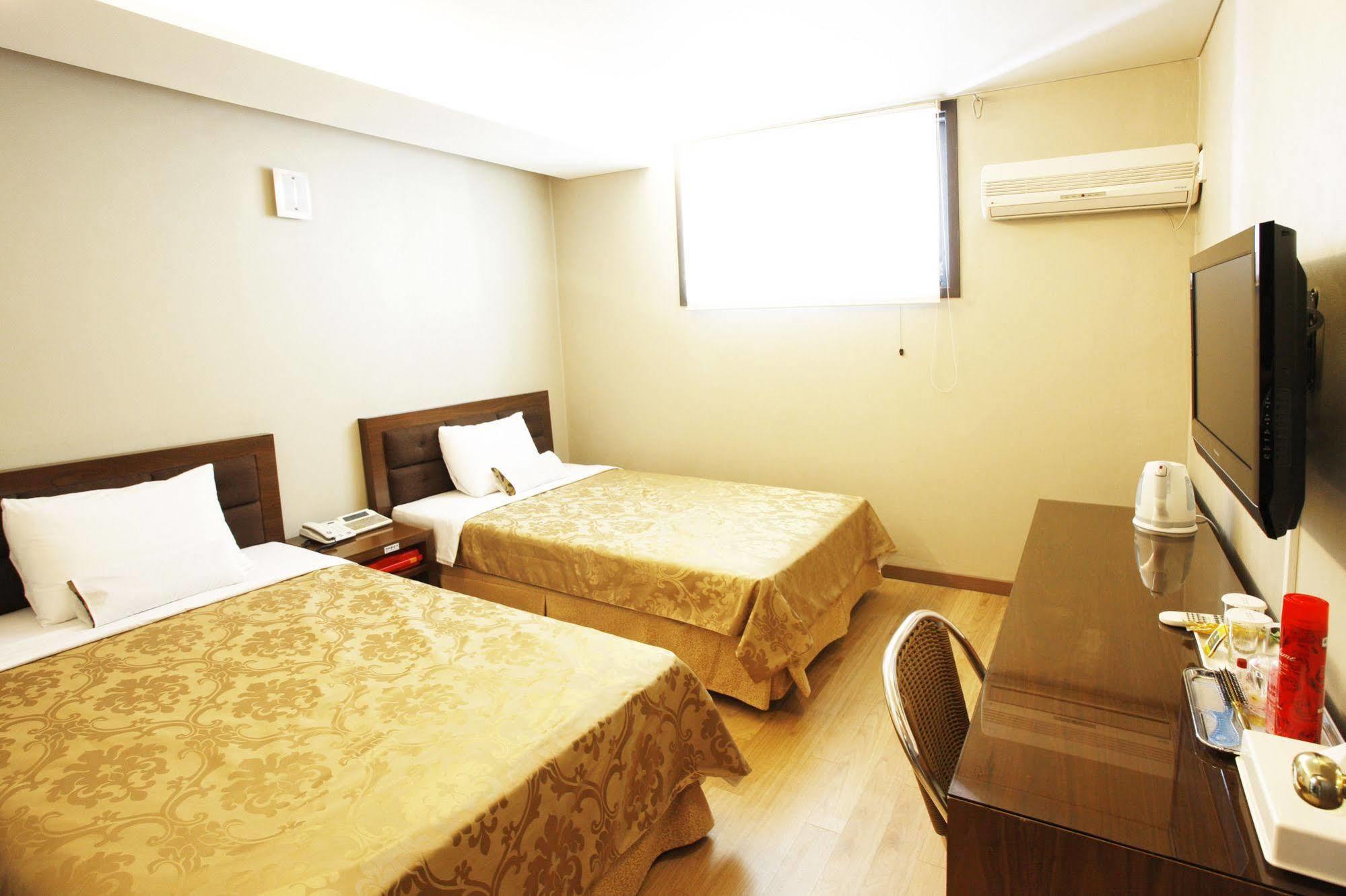 M. Biz Hotel Seoul Exterior foto